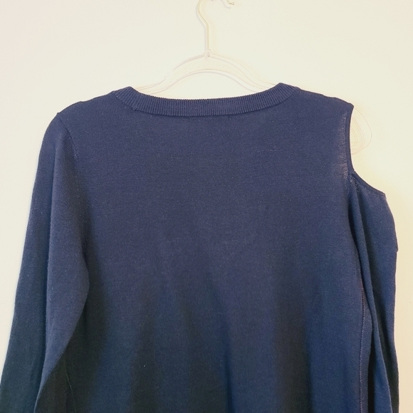 INC International Concepts | Women's Navy Cold Shoulder Sweater (Size Medium) - Picture 12 of 15